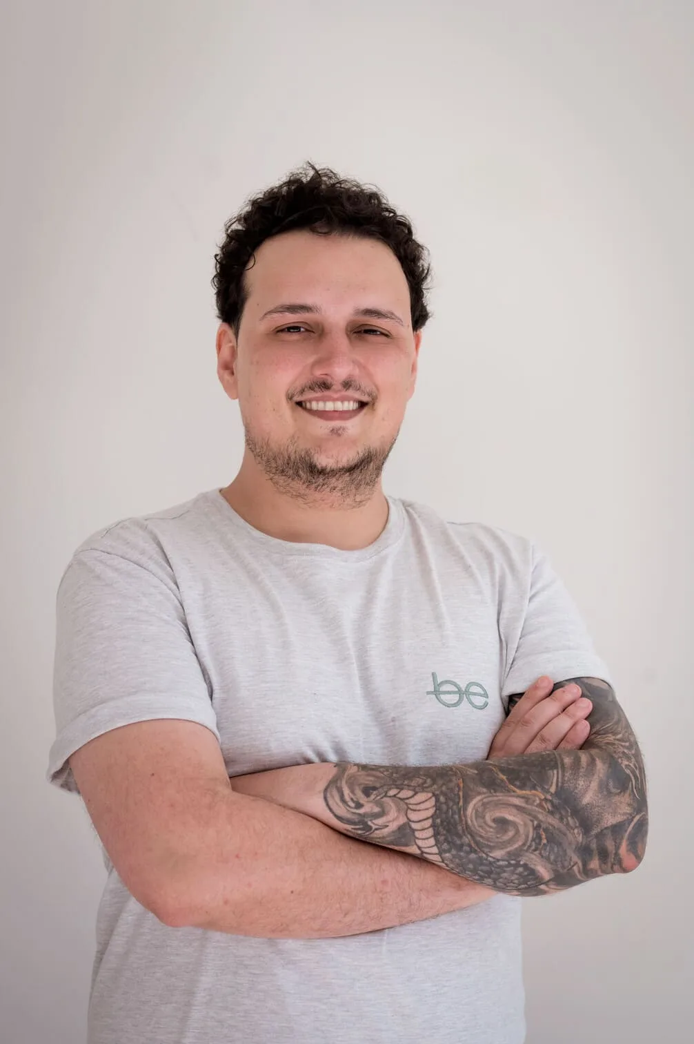 Vinícius Saes de Souza